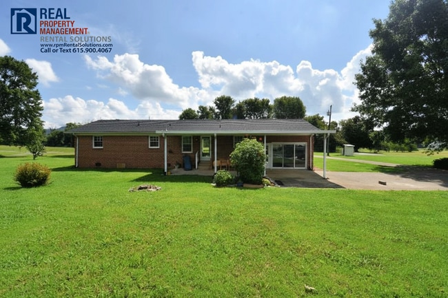 Building Photo - 182 Riverbend Dr