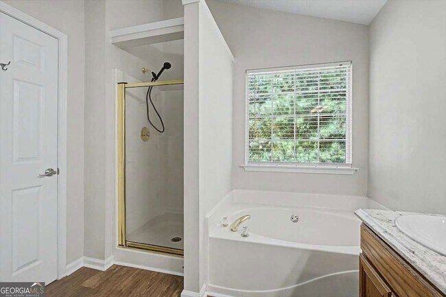 Building Photo - 1590 Waterway Pl SW