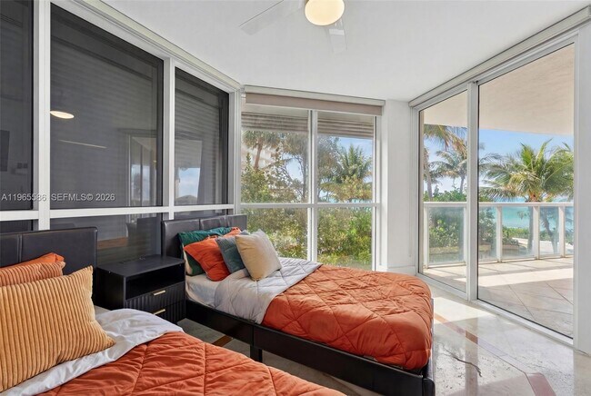 Building Photo - 16711 Collins Ave