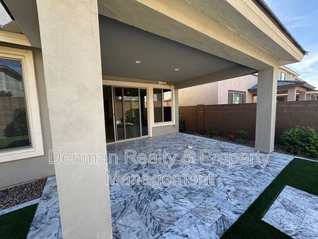 Building Photo - 3540 E Tina Dr