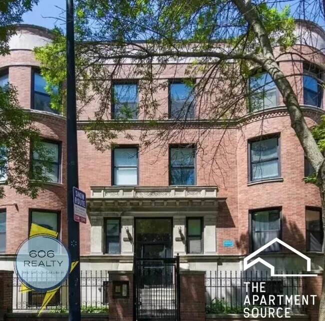 Building Photo - 5852 S Martin Luther King Dr