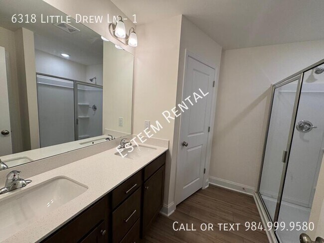 Building Photo - 6318 Little Drew Ln