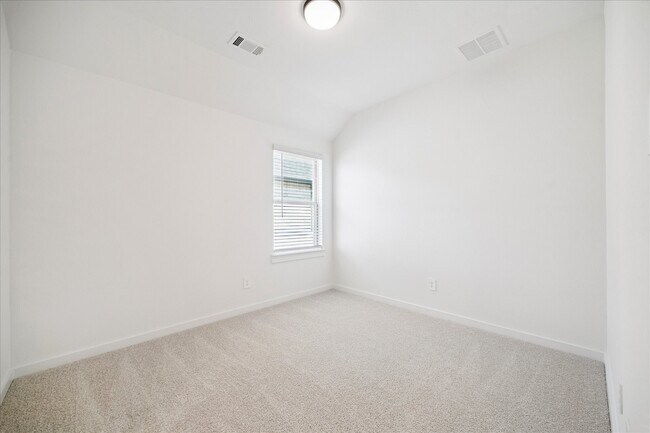 Building Photo - 29802 Ellwood Ln