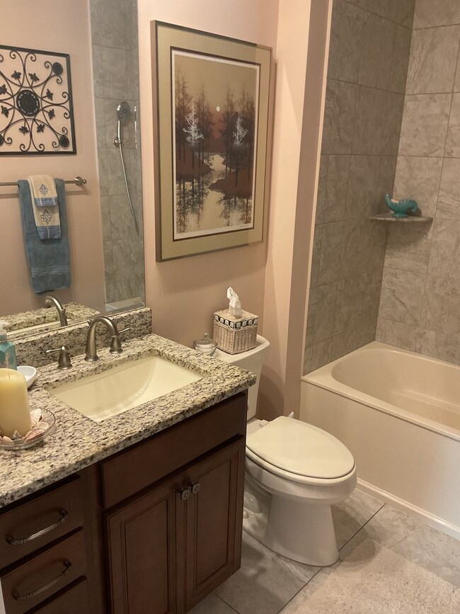 Building Photo - 4BR!! RARE opportunity to RENT at The Stab...