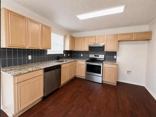 Building Photo - 6409 Riverwater Trail
