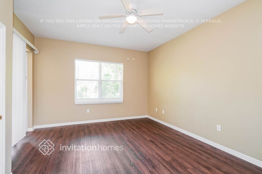Building Photo - 1649 Oak Park Ct
