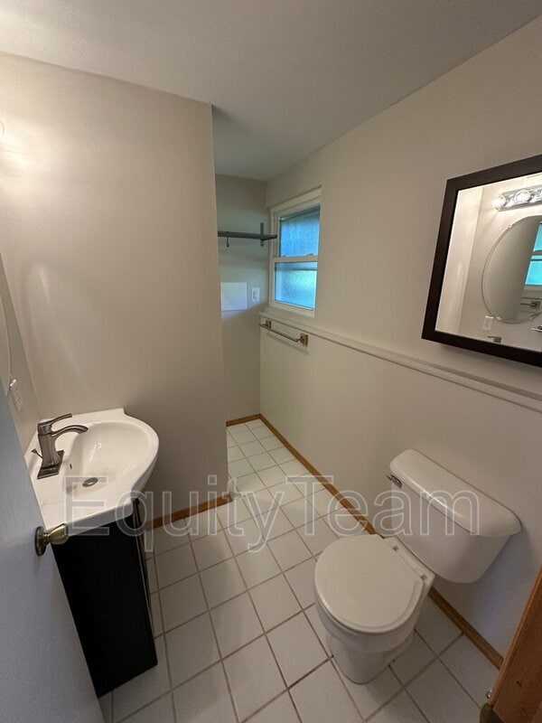 Building Photo - 4548 Forest Haven Ln