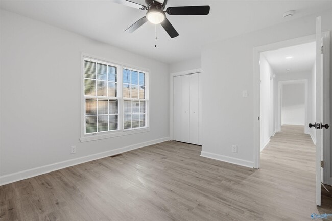 Building Photo - 2608 8th Ave SW