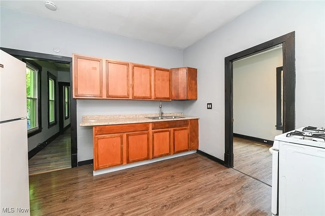 Building Photo - 3620 E 63rd St