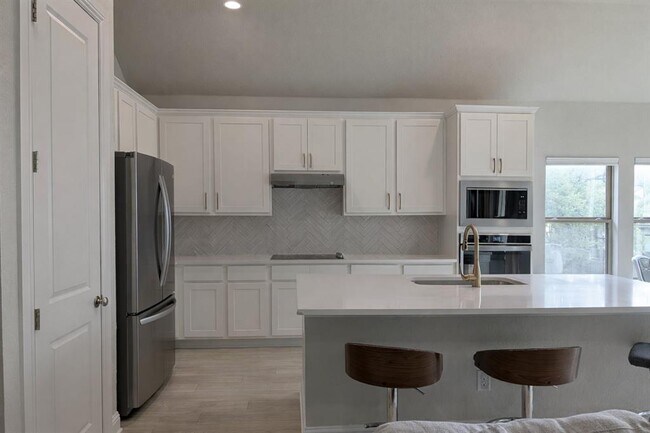 Building Photo - 125 Whistling Willow Dr