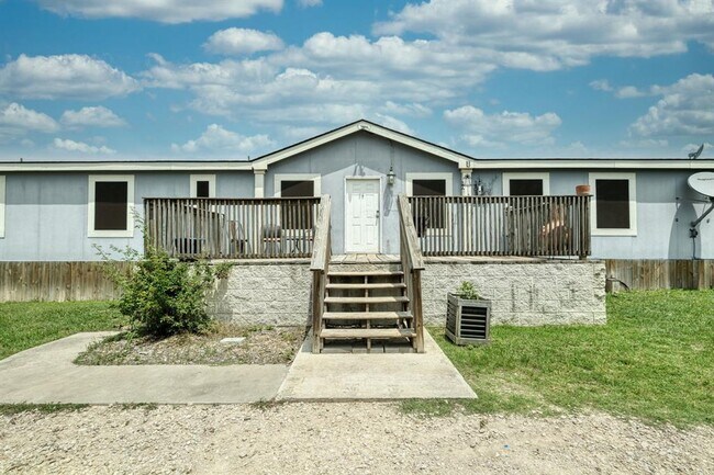 Building Photo - 132 Co Rd 247