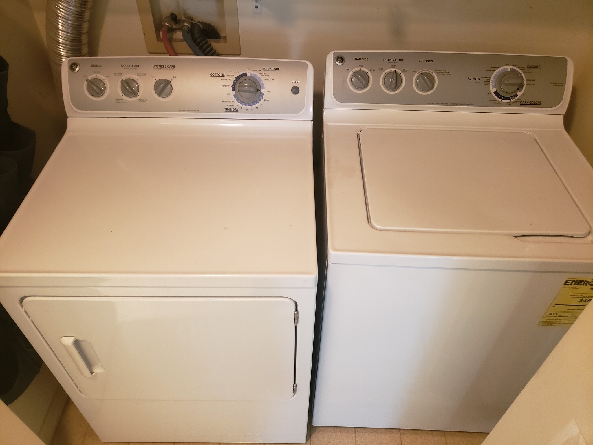 Building Photo - 10 Brookline Ct