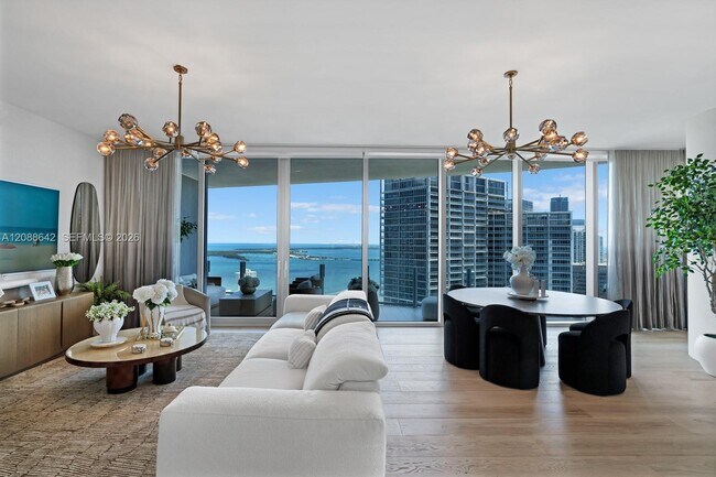 Building Photo - 300 Biscayne Blvd Way
