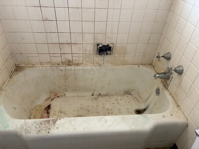 Building Photo - 8565 Lowell St