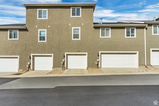 Building Photo - 14409 S Oakfield Way