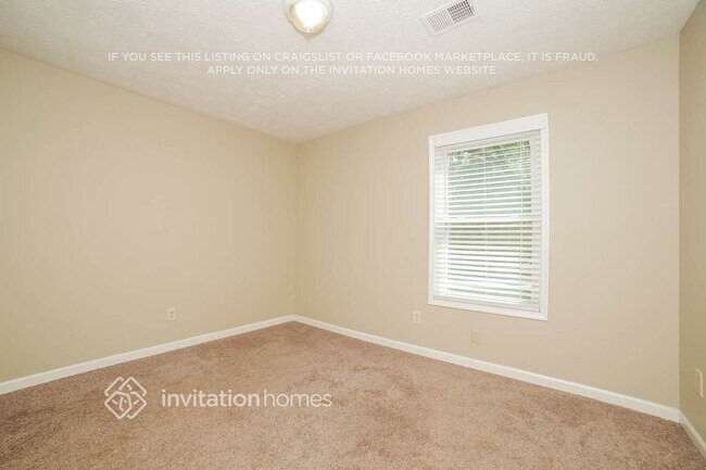 Building Photo - 4393 Fielding Ln