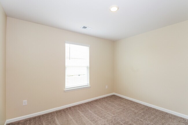 Building Photo - 293 Harvest Rdg Wy