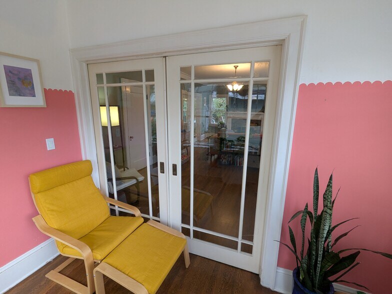 Building Photo - 1974 SE 24th Ave