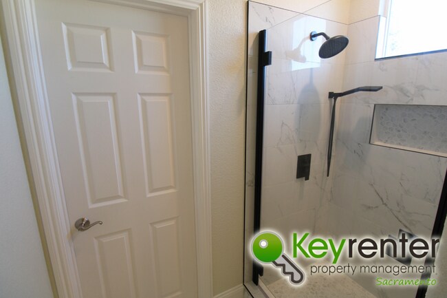 Building Photo - 1099 Chesley Ln