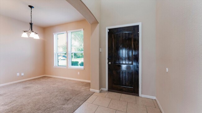 Building Photo - 5506 Casa Calvet Dr