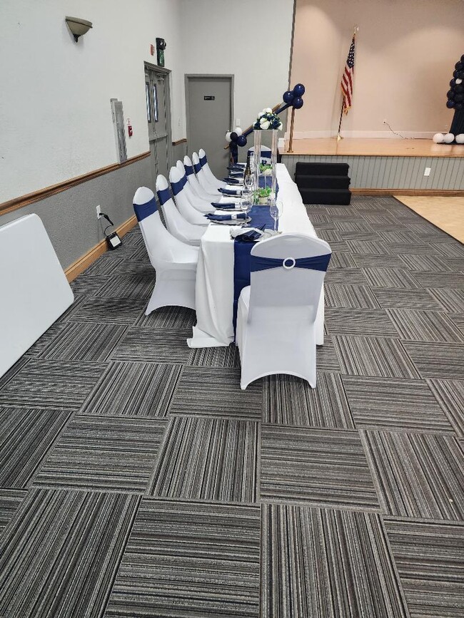 Building Photo - 3760 NW 19th St