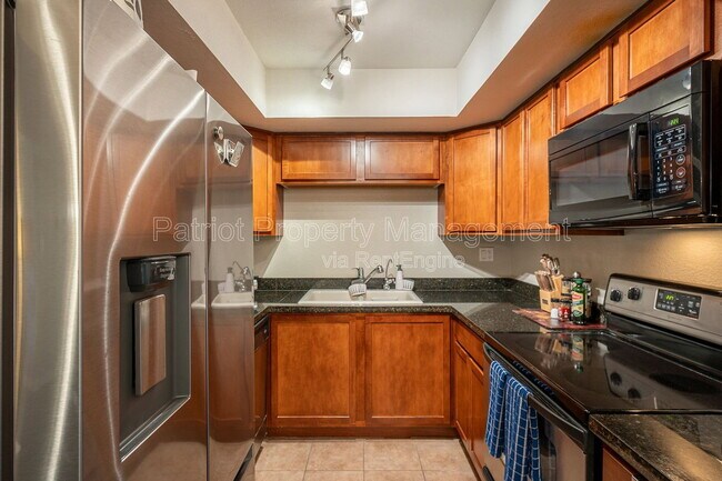 Building Photo - 8250 E Arabian Trail