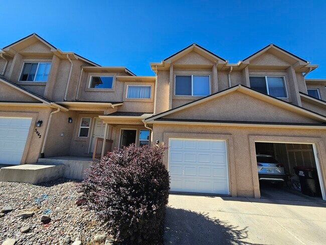 Building Photo - 5646 Appalachian Vw