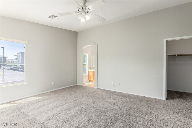 Building Photo - 6409 Stone Dry Ave