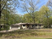 Building Photo - 17512 Bradshaw Rd