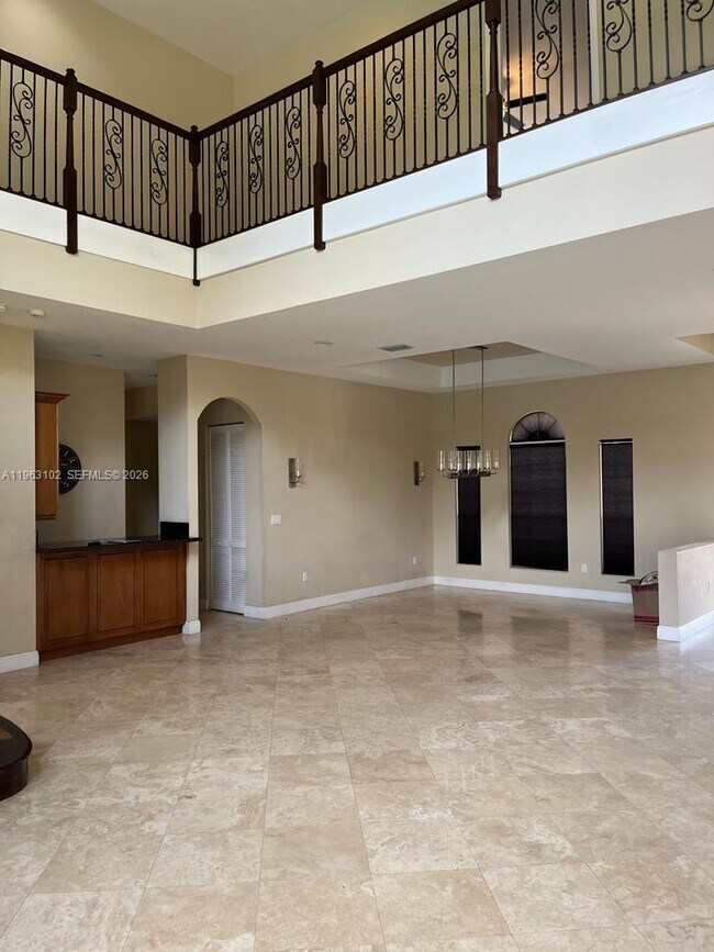 Building Photo - 2750 Jockey Cir