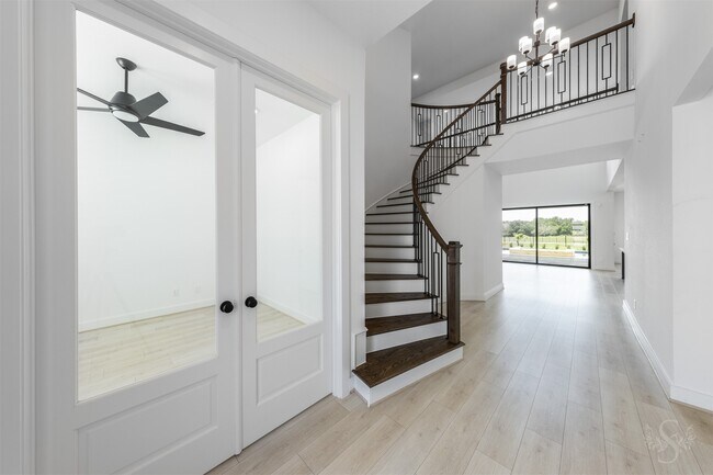 Building Photo - 7526 Sunny Oak Ln