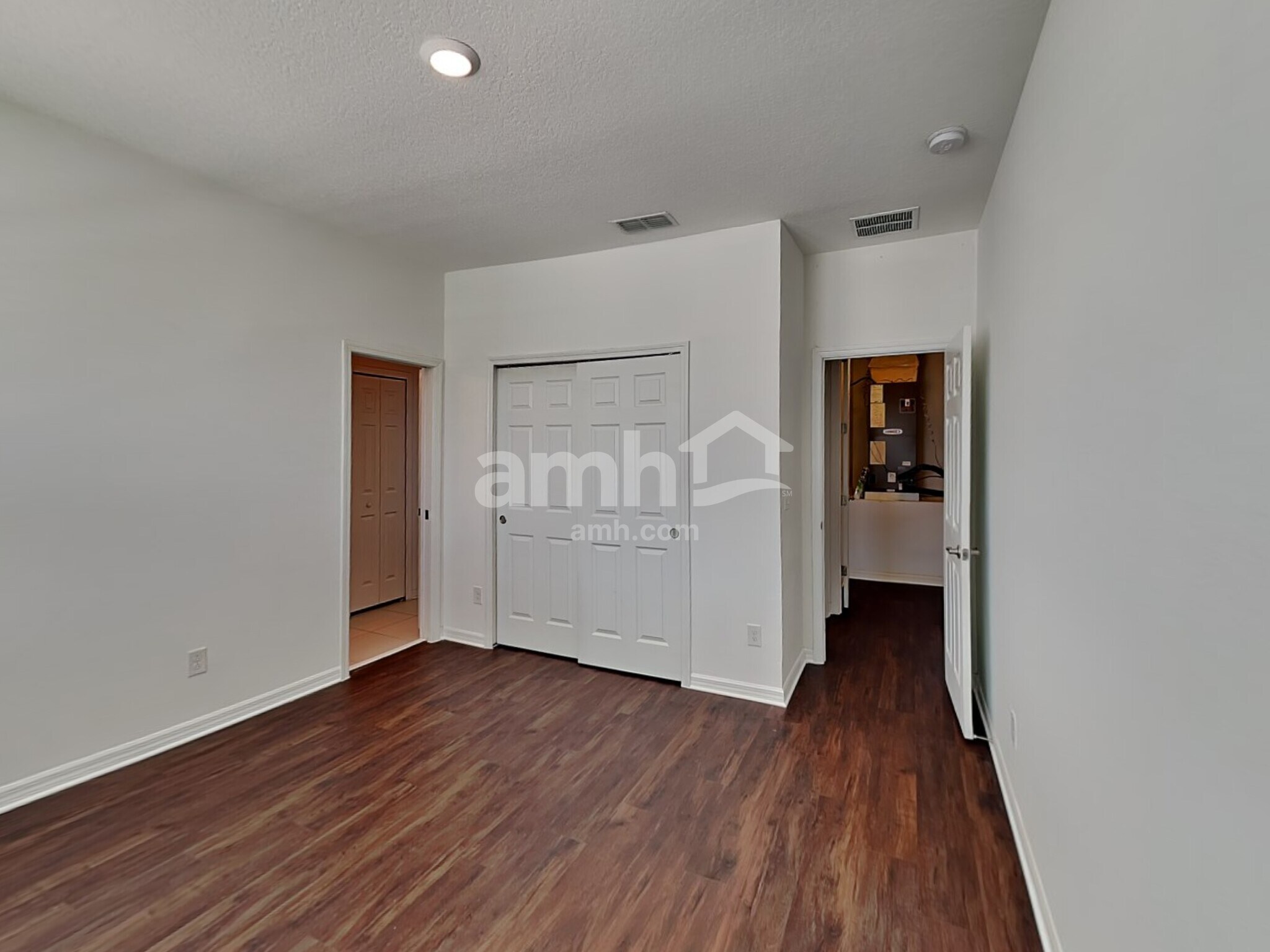 Building Photo - 5405 Manchester Dr