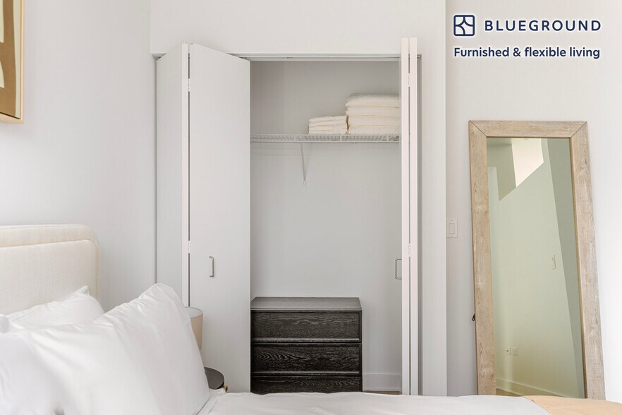 Building Photo - 201 N Garland Ct