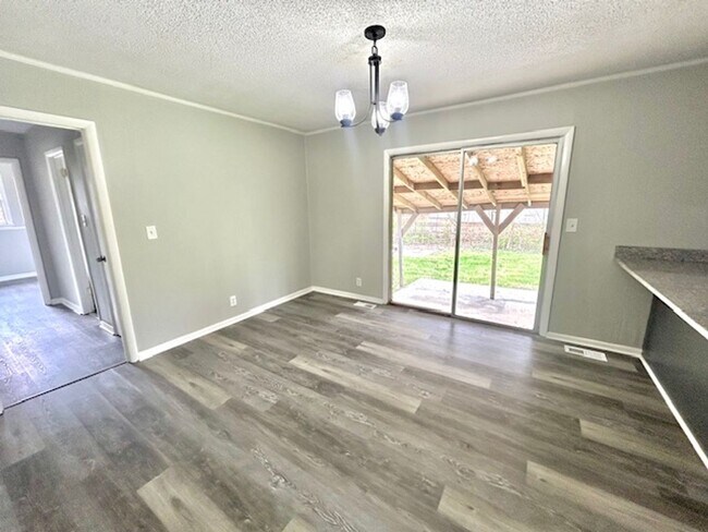 Building Photo - 6117 Colfax Rd NW