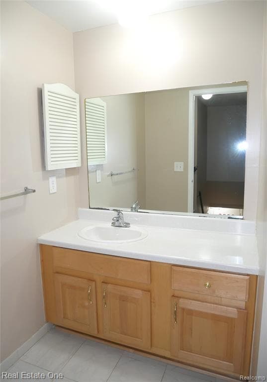 Building Photo - 5082 Buckingham Pl Dr