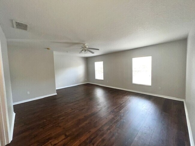 Building Photo - 3522 Caruso Pl