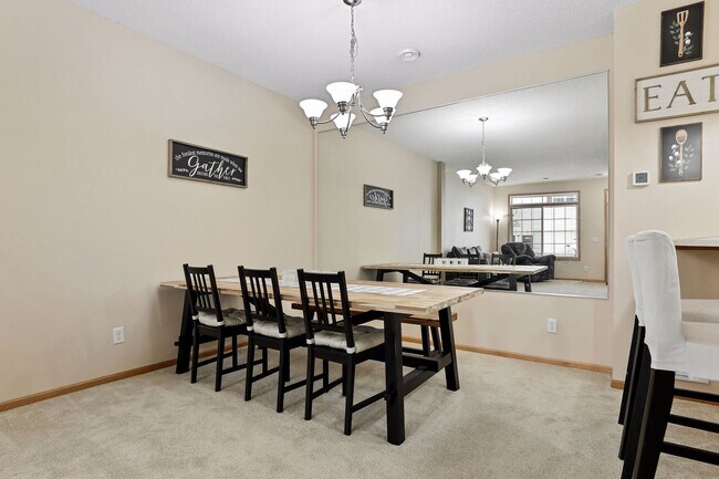 Building Photo - Amenity-Packed Bailey’s Arbor Townhome — Available June 1!