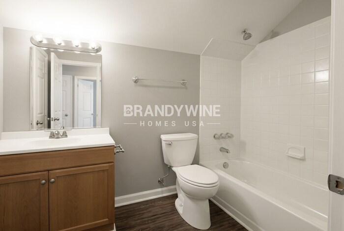 Building Photo - 883 Timbervale Ln
