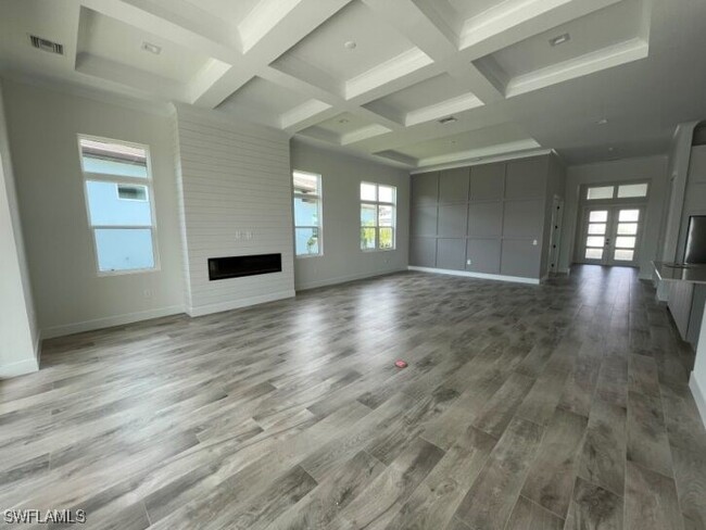 Building Photo - 3725 Sapphire Cv Cir