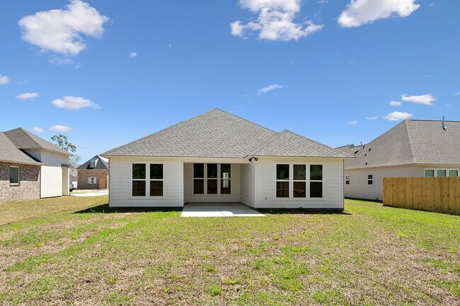 Building Photo - Beautiful 4 bedroom home in Ascension