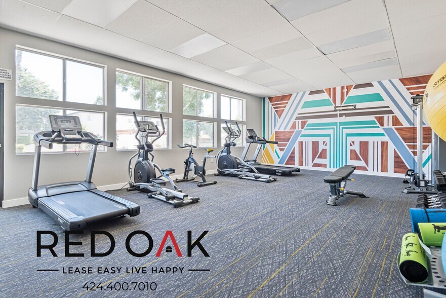 Building Photo - 13325 Heacock St