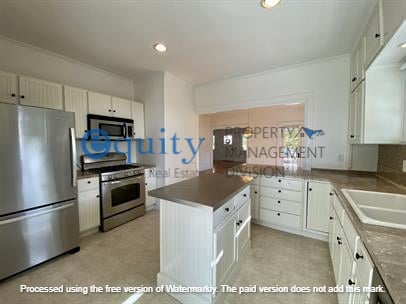 Building Photo - 1366 Glenmare St