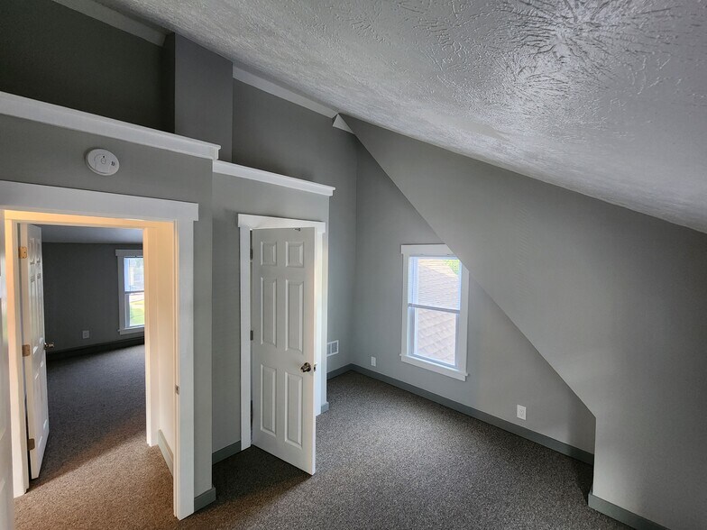 Bedroom 1 - 1815 N Goodman St