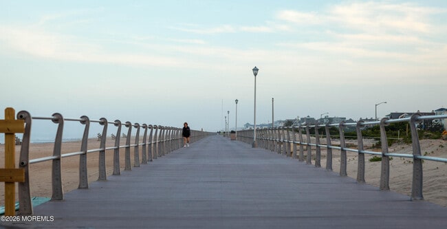 Building Photo - 101 Tuttle Ave