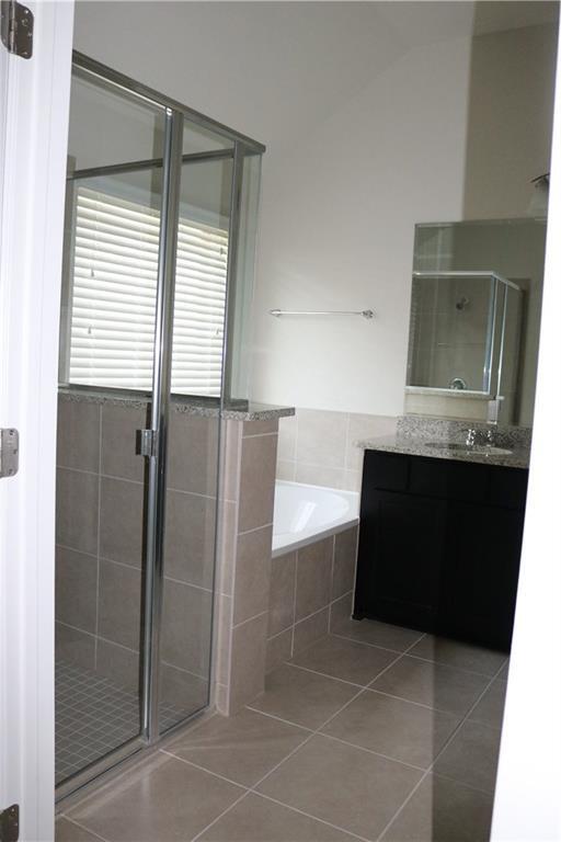 Building Photo - 913 Wolcott Dr