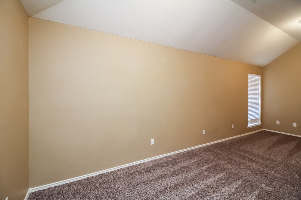 Building Photo - 4713 Baton Rouge Blvd