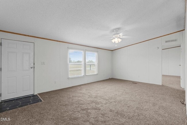 Building Photo - 1385 Live Oak Rd