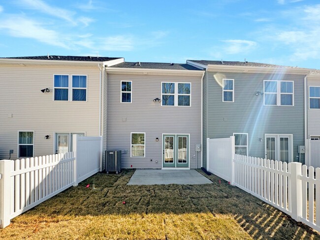 Building Photo - Brand-New 3-Bedroom Townhome in Sandston, VA