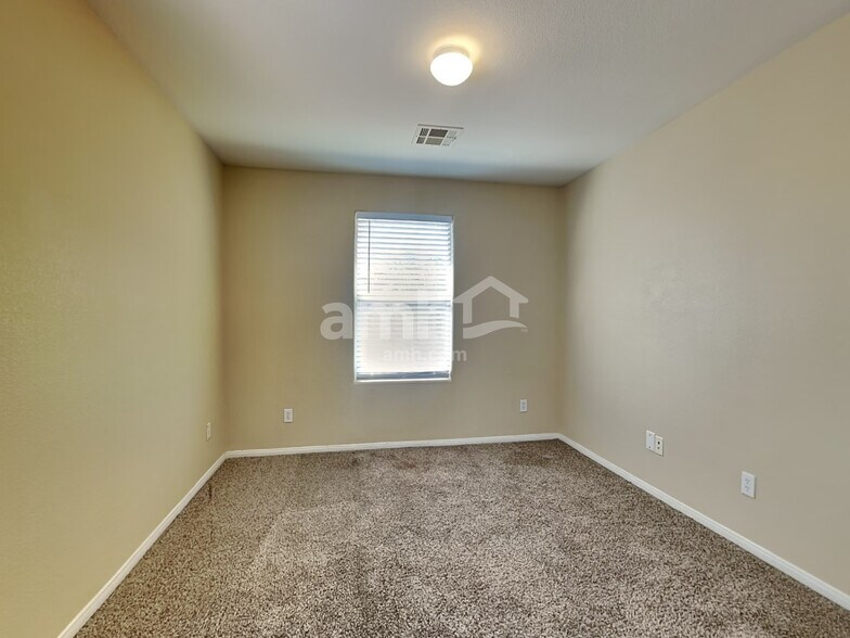 Building Photo - 8350 Fort Hallock Ave