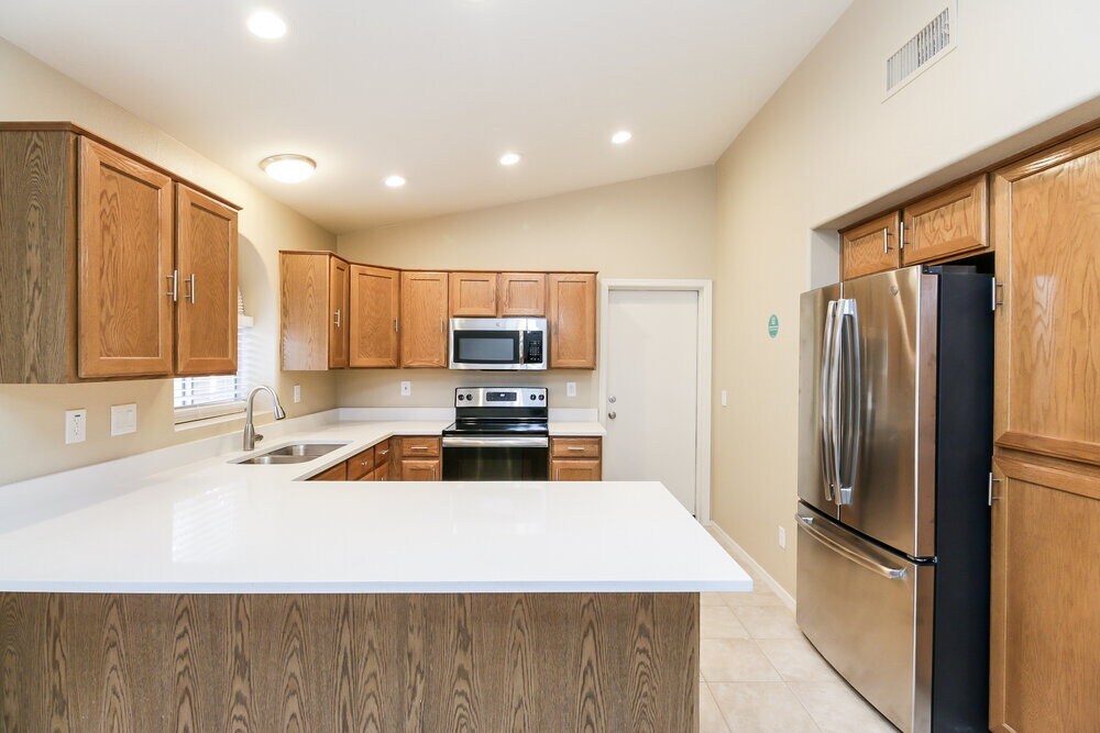 Building Photo - 12561 Desert Flower Rd